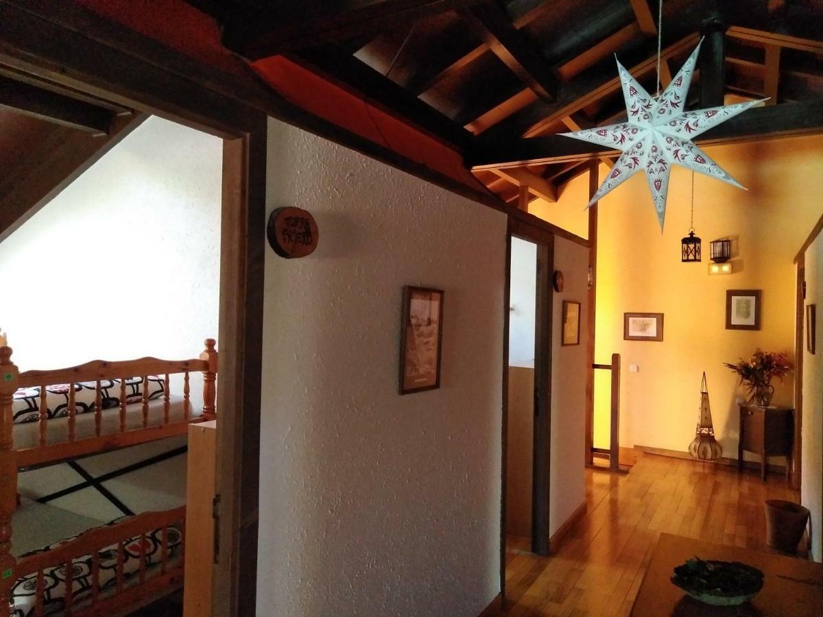 بيت شباب Refugio La Ardilla Real بوسادا دي فالديون المظهر الخارجي الصورة